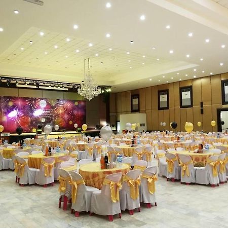 The Pine Resort Pathum Thani Dış mekan fotoğraf
