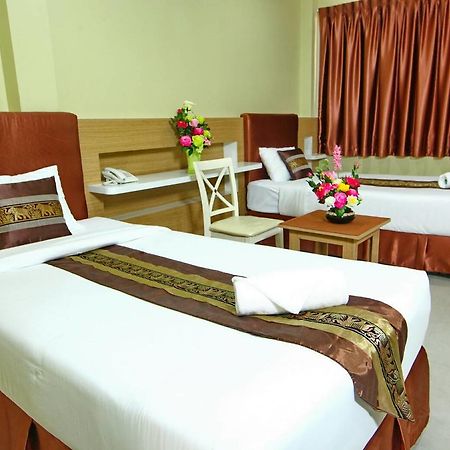 The Pine Resort Pathum Thani Dış mekan fotoğraf