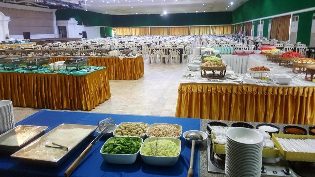The Pine Resort Pathum Thani Dış mekan fotoğraf