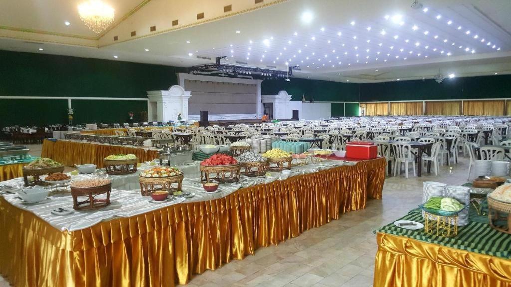 The Pine Resort Pathum Thani Dış mekan fotoğraf