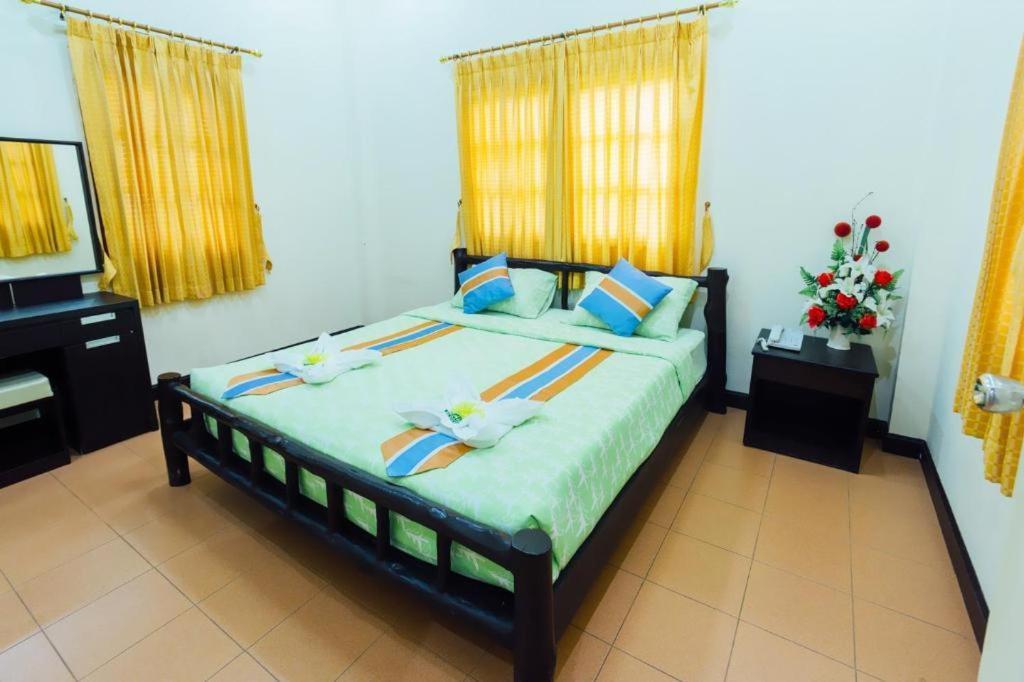 The Pine Resort Pathum Thani Dış mekan fotoğraf