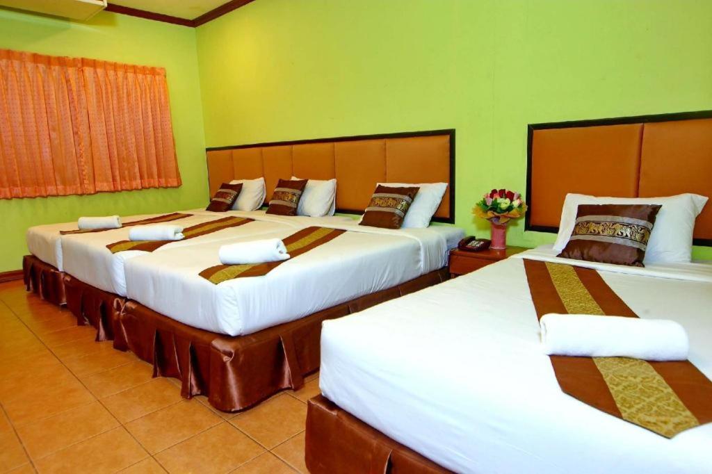 The Pine Resort Pathum Thani Dış mekan fotoğraf